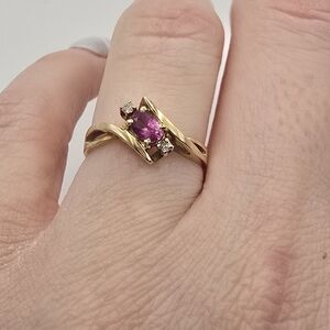 10k Yellow Gold Oval Ruby And Diamond Cocktail Ring Size 6